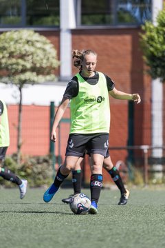 Bild 53 - wBJ SV Henstedt Ulzburg - TuS Rotenhof : Ergebnis: 12:0
